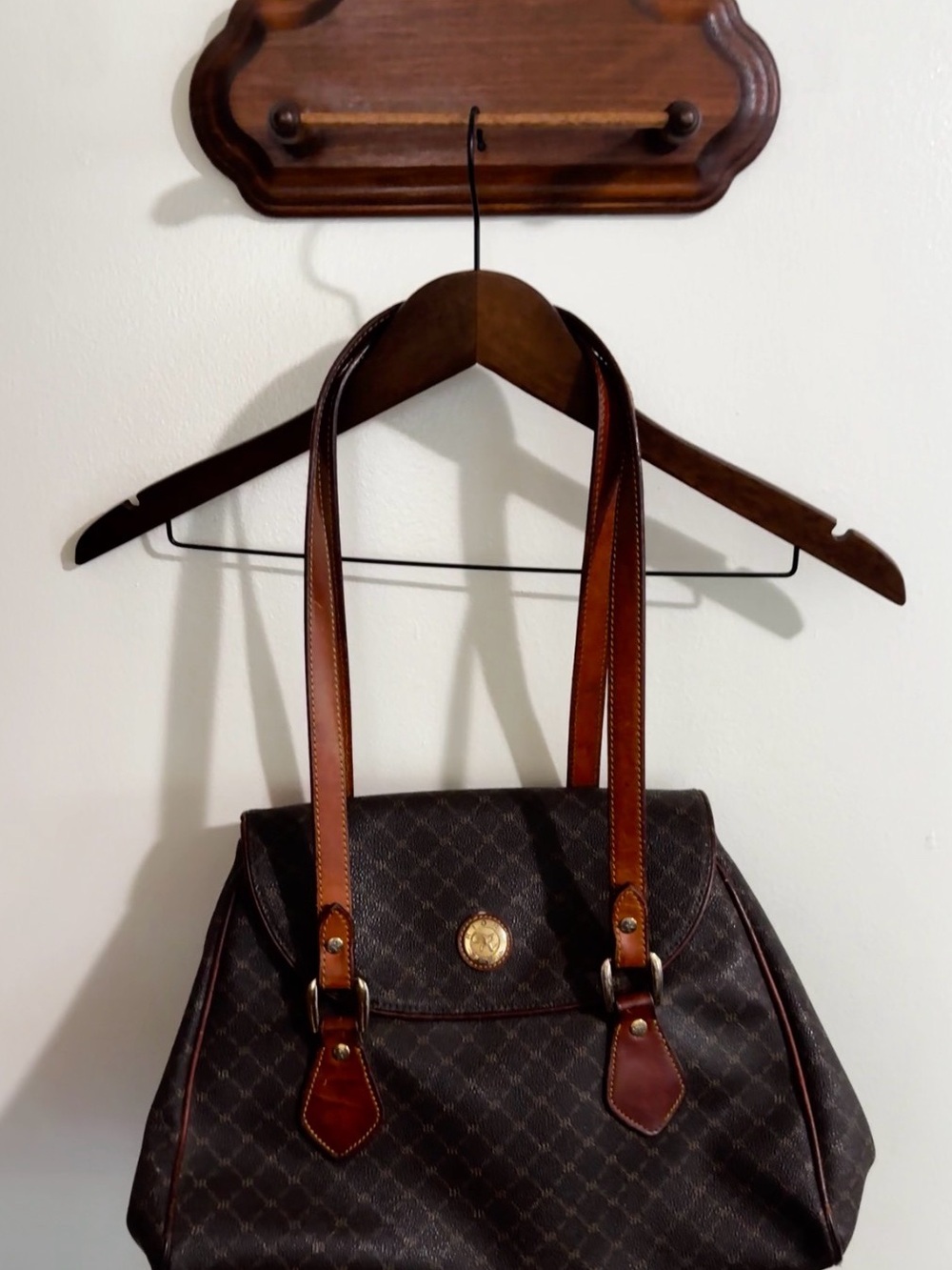 Rioni Italian Leather Tote Bag with Chestnut Straps